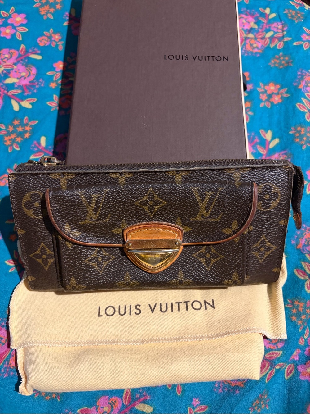 Louis Vuitton Monogram Astrid wallet